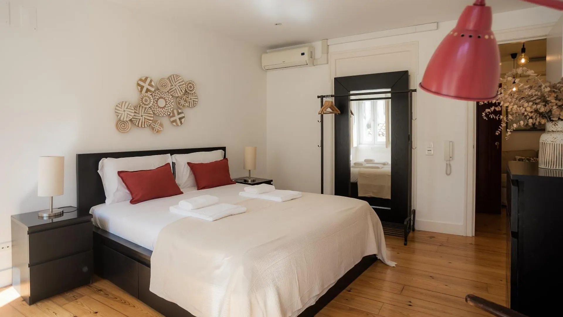 Lisboa A Janela, Charming Apartments In Lisbon Center Portugal